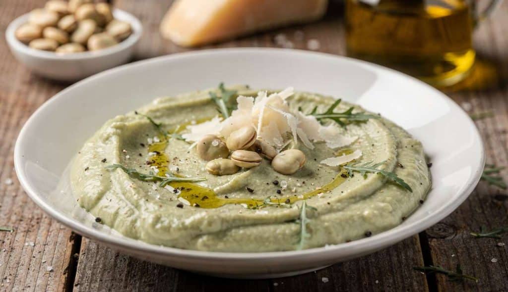 Crème de fèves à la roquette : recette savoureuse