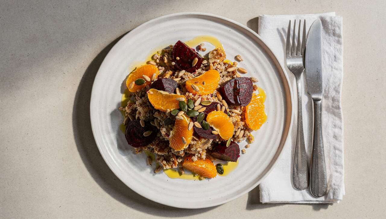 Salade de Betterave Rouge, céréales et Orange : recette Fraîche et Colorée