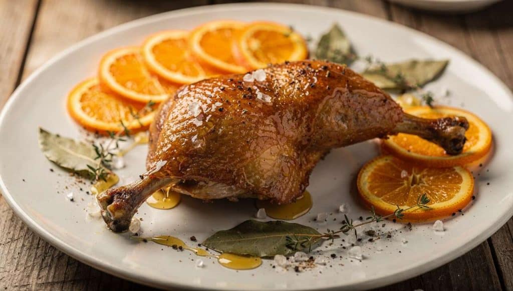 Cuisse de canard à l'orange et au cidre : recette savoureuse