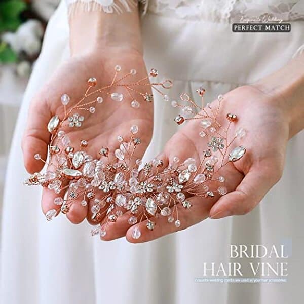 Découvrez notre avis complet sur le serre-tête or rose d'Easedaily pour mariée : un accessoire chic qui sublimera votre coiffure le jour J.